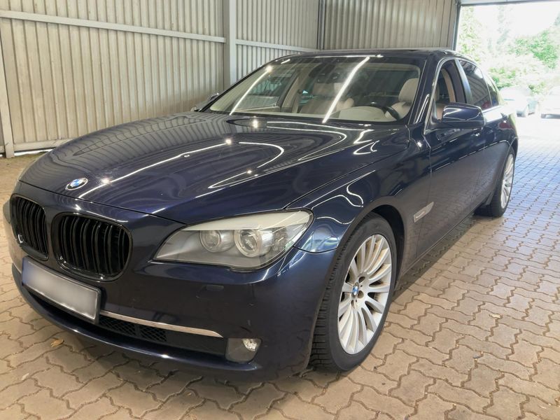 BMW 7er 750i 2010 – снимка 1