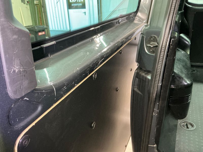 Volkswagen T6 Kombi 2.0 TDI lang FWD 2020 – снимка 31
