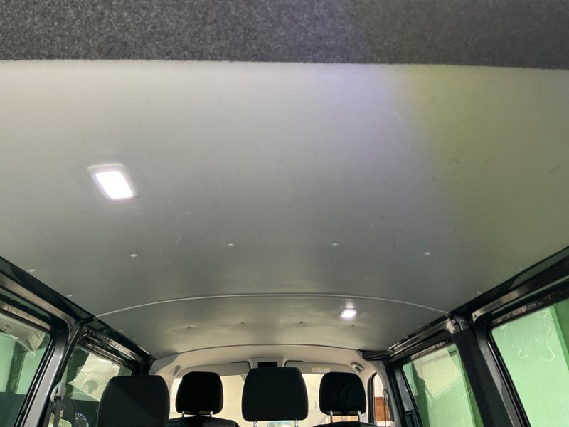 Volkswagen T6 Kombi 2.0 TDI lang FWD 2020 – снимка 27