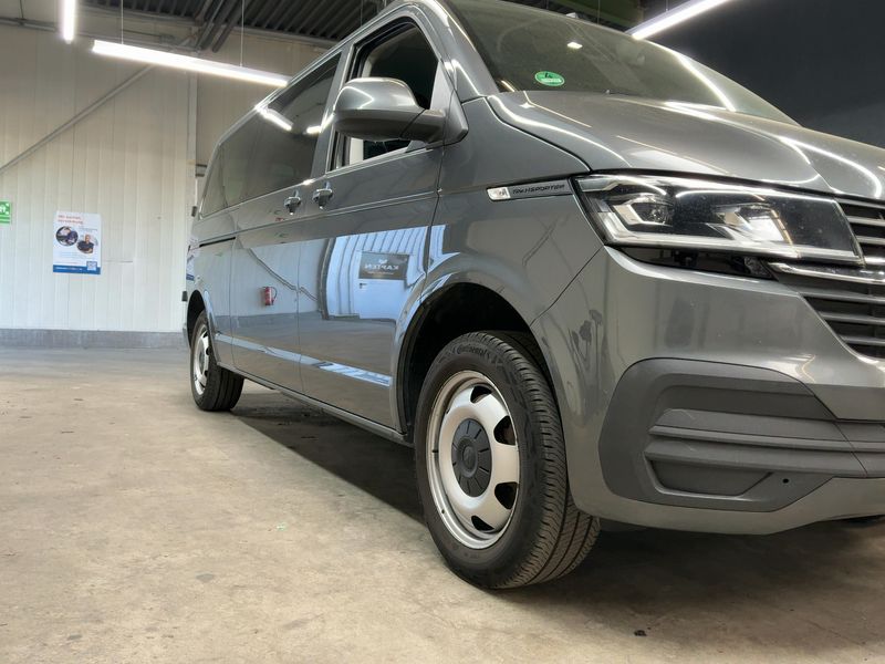 Volkswagen T6 Kombi 2.0 TDI lang FWD 2020 – снимка 12