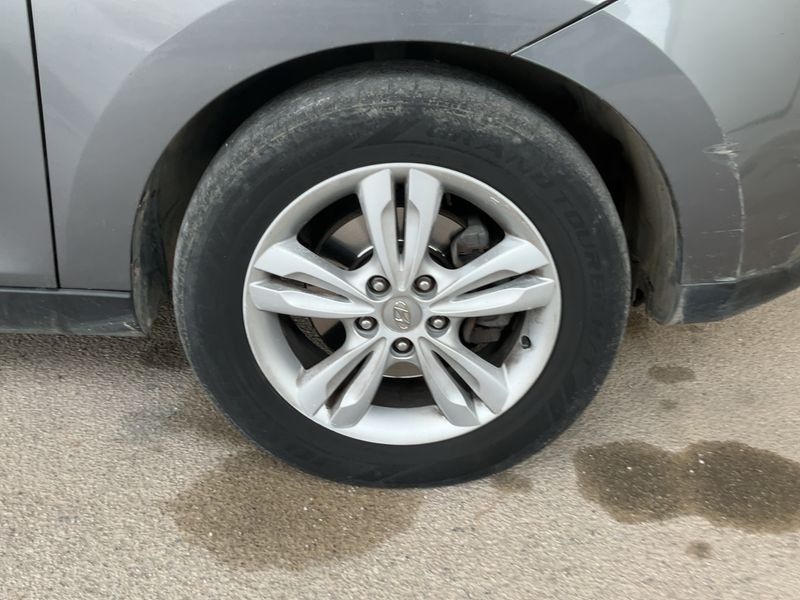 Hyundai ix35 1.7 CRDi Comfort 2WD 2013 – снимка 11