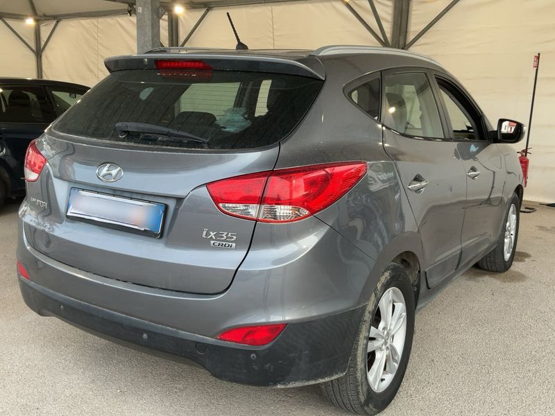 Hyundai ix35 1.7 CRDi Comfort 2WD 2013 – снимка 8