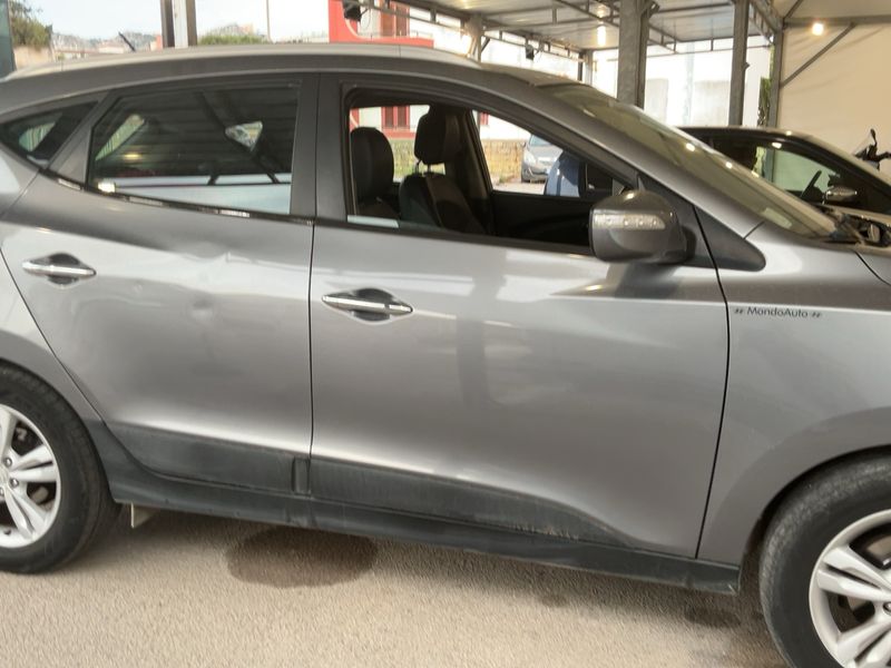 Hyundai ix35 1.7 CRDi Comfort 2WD 2013 – снимка 10