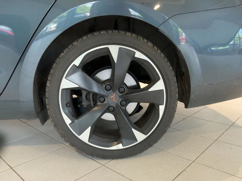 Cupra Leon 2.0 TSI 2024 – снимка 5