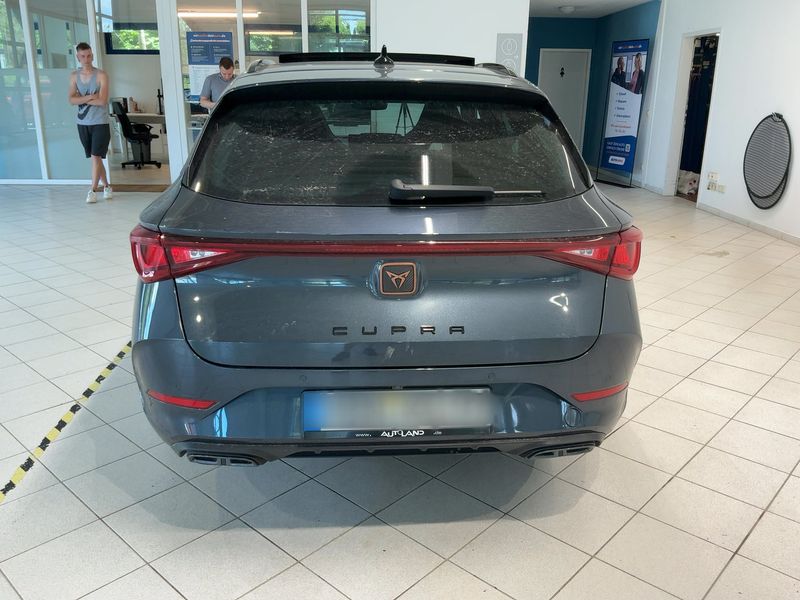 Cupra Leon 2.0 TSI 2024 – снимка 7