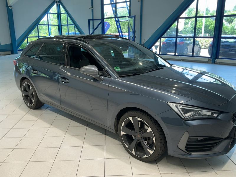 Cupra Leon 2.0 TSI 2024 – снимка 12