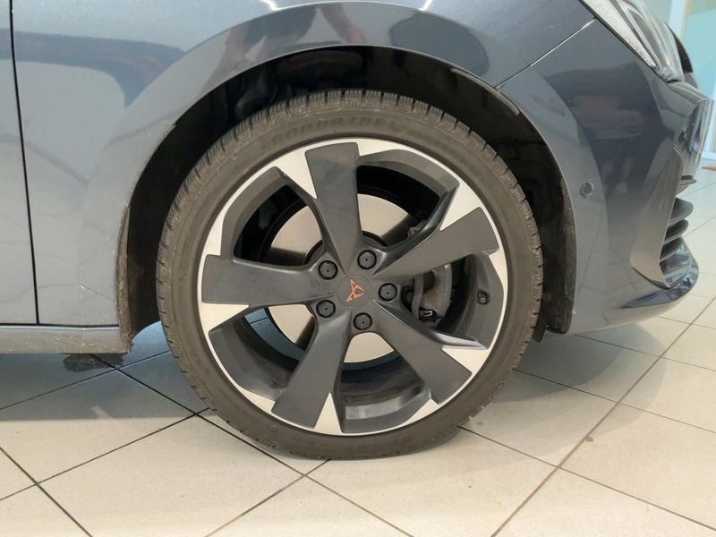 Cupra Leon 2.0 TSI 2024 – снимка 11