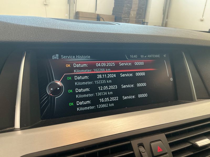 BMW 5er 530d xDrive 2016 – снимка 23