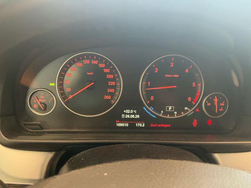 BMW 5er 530d xDrive 2016 – снимка 13
