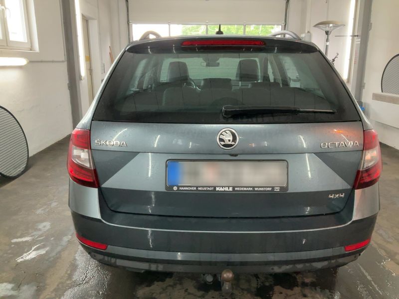 Skoda Octavia 2.0 TDI Style 4x4 2018 – снимка 7