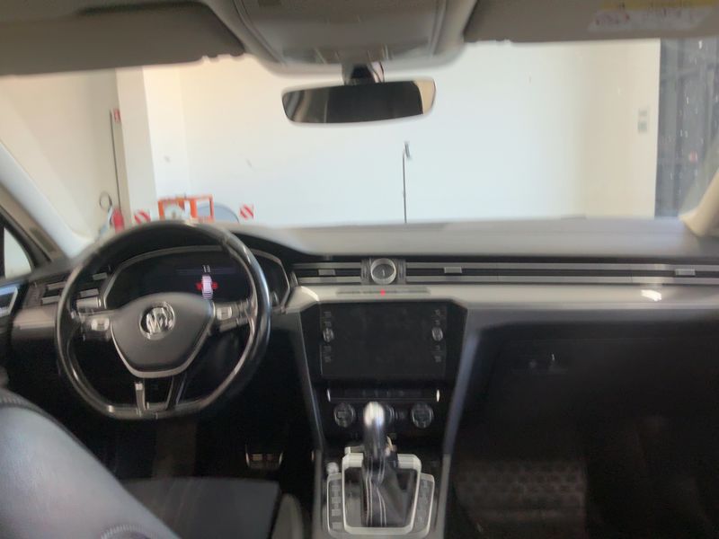 Volkswagen Passat Alltrack 2.0 TDI 4Motion BlueMotion Tech 2016 – снимка 17