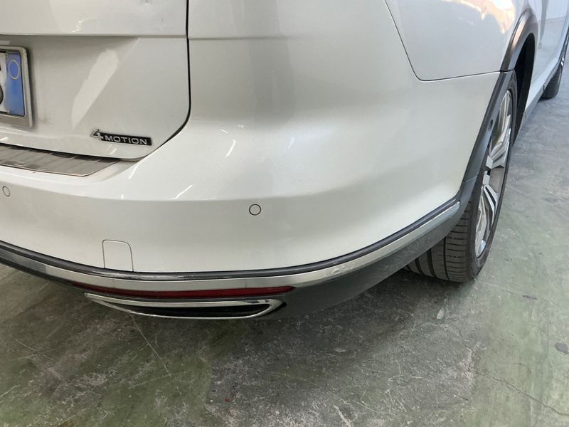Volkswagen Passat Alltrack 2.0 TDI 4Motion BlueMotion Tech 2016 – снимка 28
