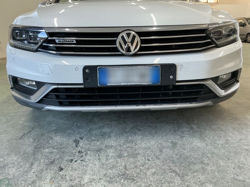 Volkswagen Passat Alltrack 2.0 TDI 4Motion BlueMotion Tech 2016 – снимка 30