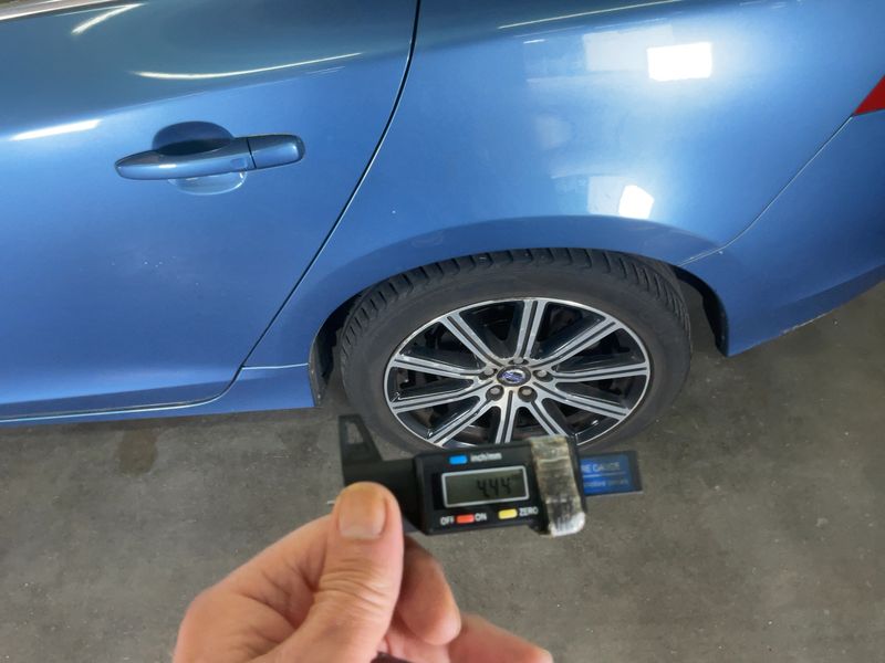 Volvo V60 2.4 D6 Plug-in Hybrid Summum AWD 2014 – снимка 5