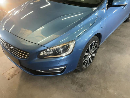 Volvo V60 2.4 D6 Plug-in Hybrid Summum AWD 2014 – снимка 2