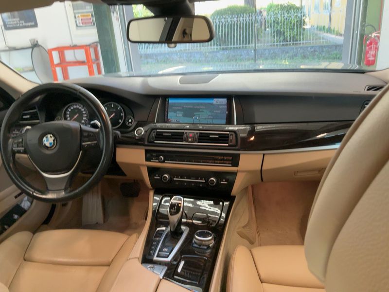 BMW 5er 525d xDrive 2014 – снимка 17