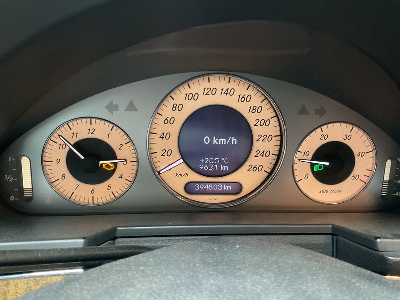 Mercedes-Benz E-Klasse E 220 CDI Avantgarde 2006 – снимка 4