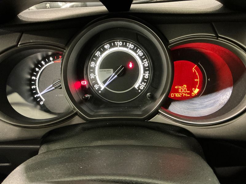 Citroen C3 1.2 VTi Collection 2014 – снимка 4