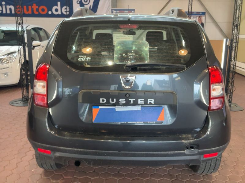 Dacia Duster 1.2 TCe Laureate 4x2 2015 – снимка 7