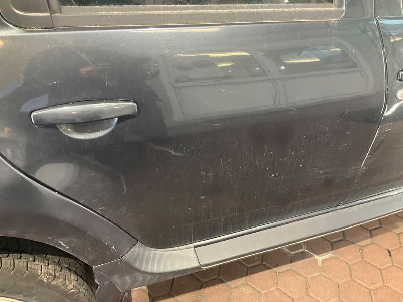 Dacia Duster 1.2 TCe Laureate 4x2 2015 – снимка 25