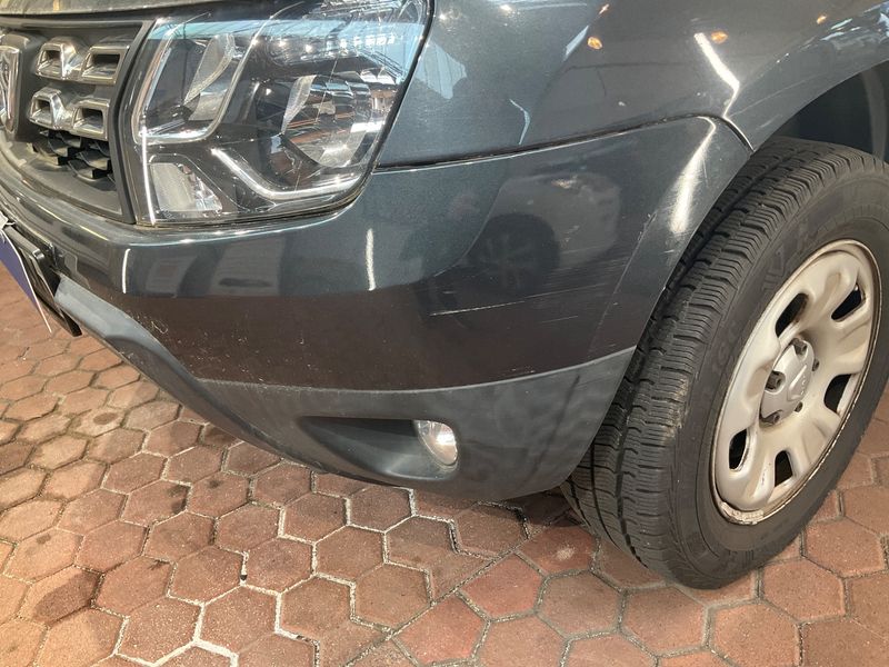 Dacia Duster 1.2 TCe Laureate 4x2 2015 – снимка 40