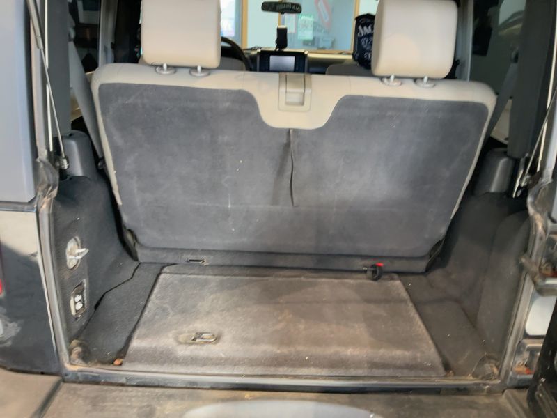 Jeep Wrangler Unlimited 3.8 V6 Sport 2008 – снимка 15