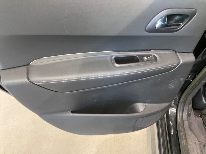 Peugeot 3008 2.0 HDi Allure 2014 – снимка 40
