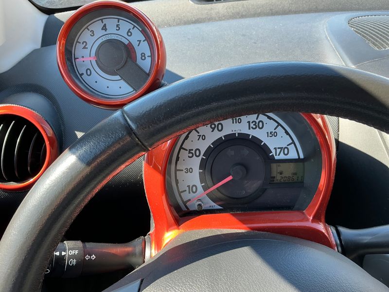 Toyota Aygo 1.0 Connect 2012 – снимка 4