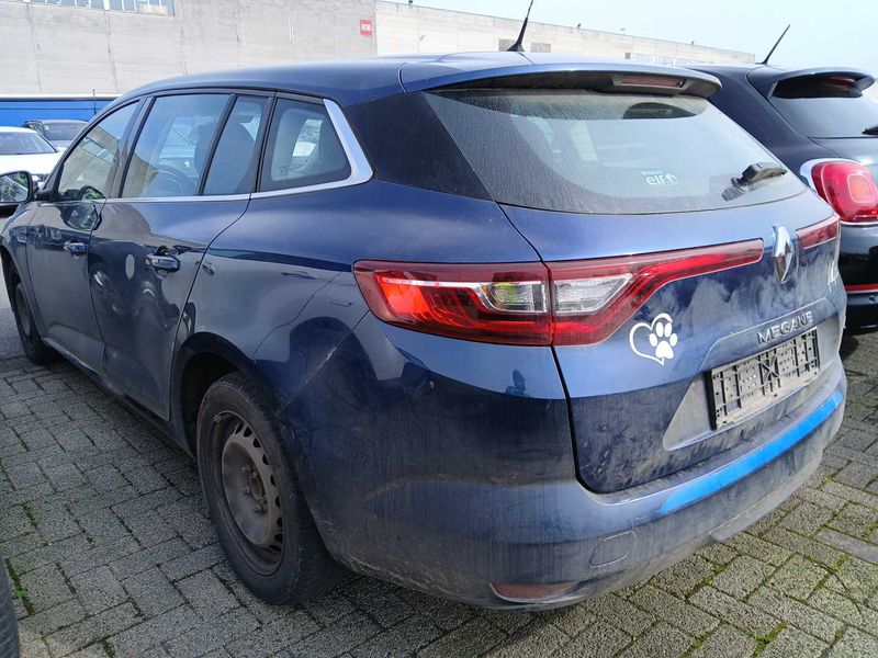 Renault Megane 1.3 TCe Life 2019 – снимка 3