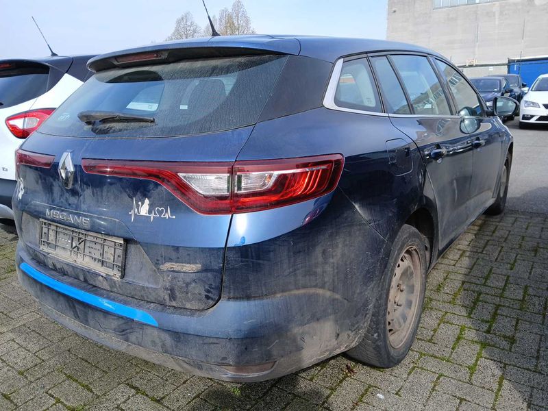 Renault Megane 1.3 TCe Life 2019 – снимка 5