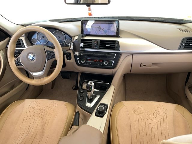 BMW 3er 320d 2012 – снимка 17