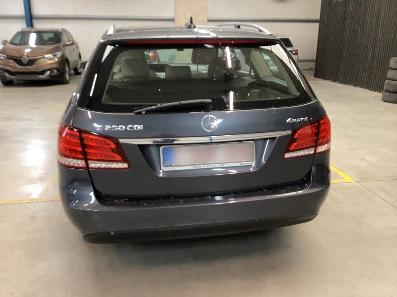 Mercedes-Benz E-Klasse E 250 CDI T 4Matic Elegance 2014 – снимка 7