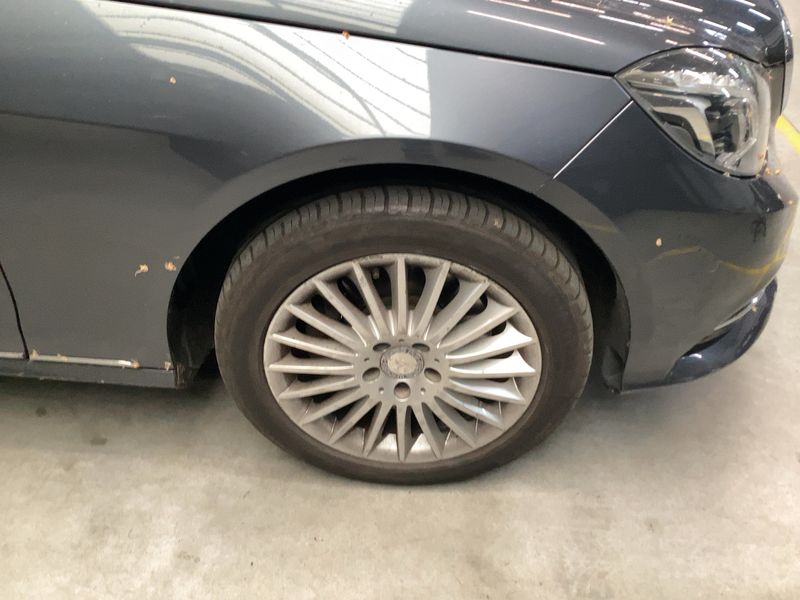 Mercedes-Benz E-Klasse E 250 CDI T 4Matic Elegance 2014 – снимка 11