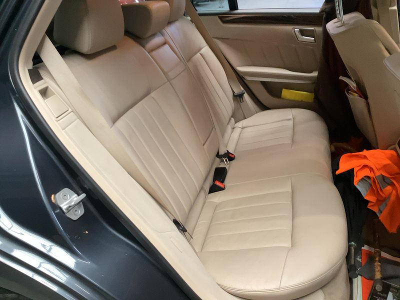 Mercedes-Benz E-Klasse E 250 CDI T 4Matic Elegance 2014 – снимка 19