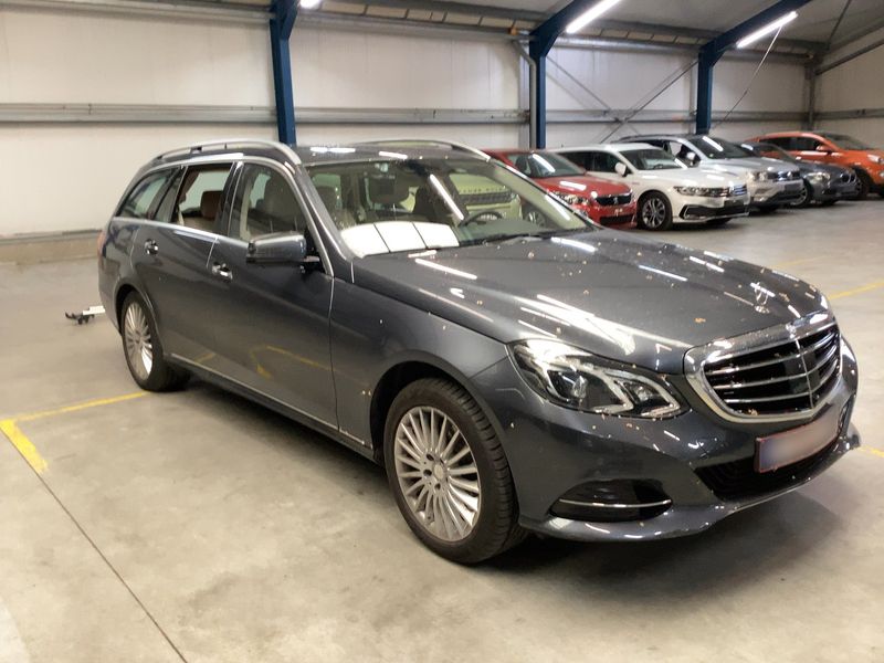 Mercedes-Benz E-Klasse E 250 CDI T 4Matic Elegance 2014 – снимка 12