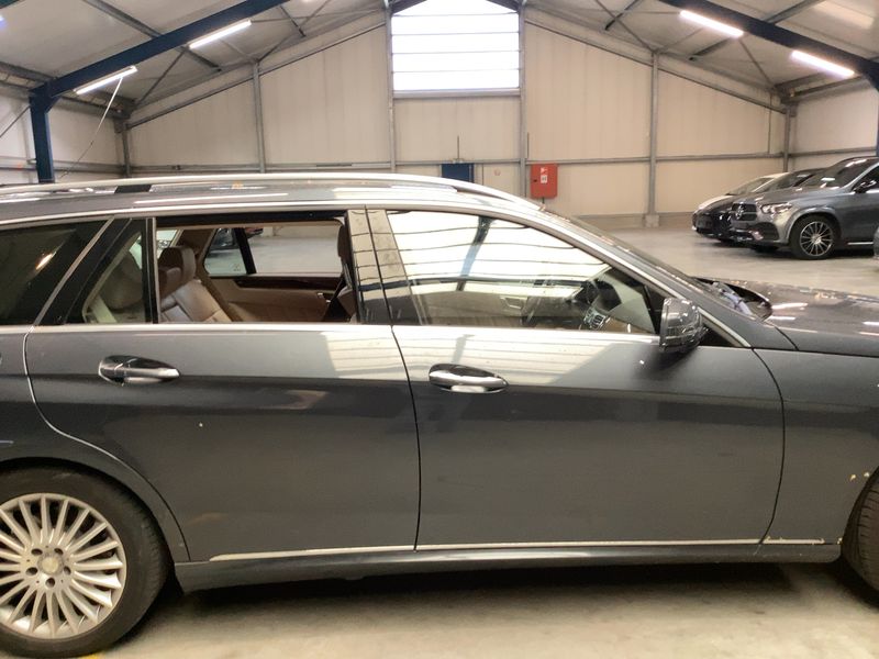 Mercedes-Benz E-Klasse E 250 CDI T 4Matic Elegance 2014 – снимка 10