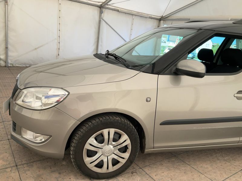 Skoda Roomster 1.2 TSI Ambition Plus Edition 2013 – снимка 2