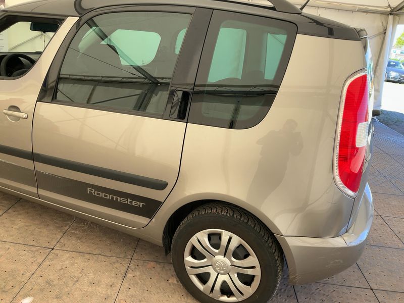 Skoda Roomster 1.2 TSI Ambition Plus Edition 2013 – снимка 6
