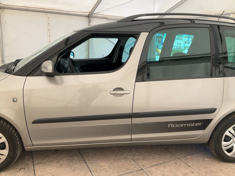 Skoda Roomster 1.2 TSI Ambition Plus Edition 2013 – снимка 4
