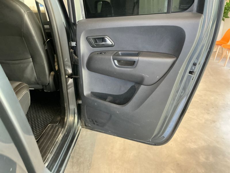 Volkswagen Amarok 3.0 V6 TDI Highline DoubleCab 4Motion 2018 – снимка 29