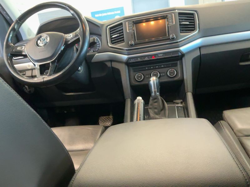 Volkswagen Amarok 3.0 V6 TDI Highline DoubleCab 4Motion 2018 – снимка 17