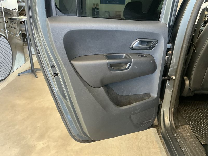 Volkswagen Amarok 3.0 V6 TDI Highline DoubleCab 4Motion 2018 – снимка 32