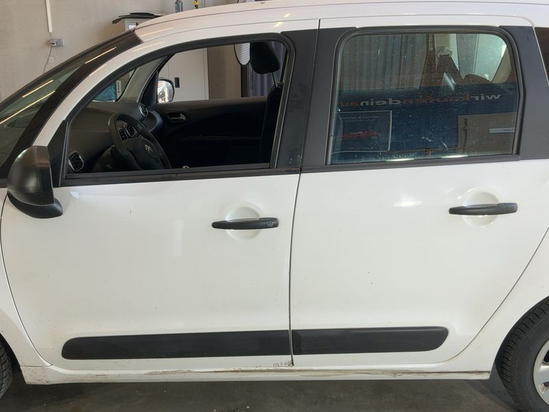 Citroen C3 Picasso 1.6 HDi Flash 2016 – снимка 4