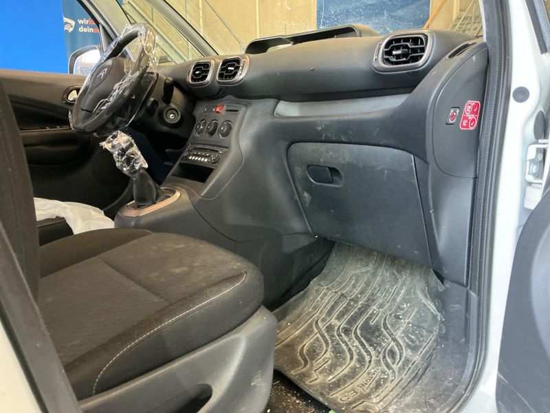 Citroen C3 Picasso 1.6 HDi Flash 2016 – снимка 44