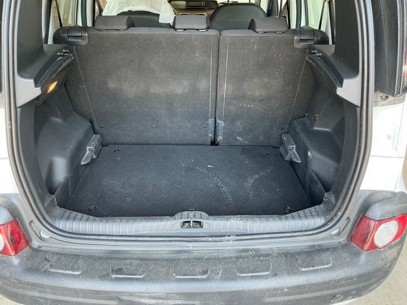 Citroen C3 Picasso 1.6 HDi Flash 2016 – снимка 46