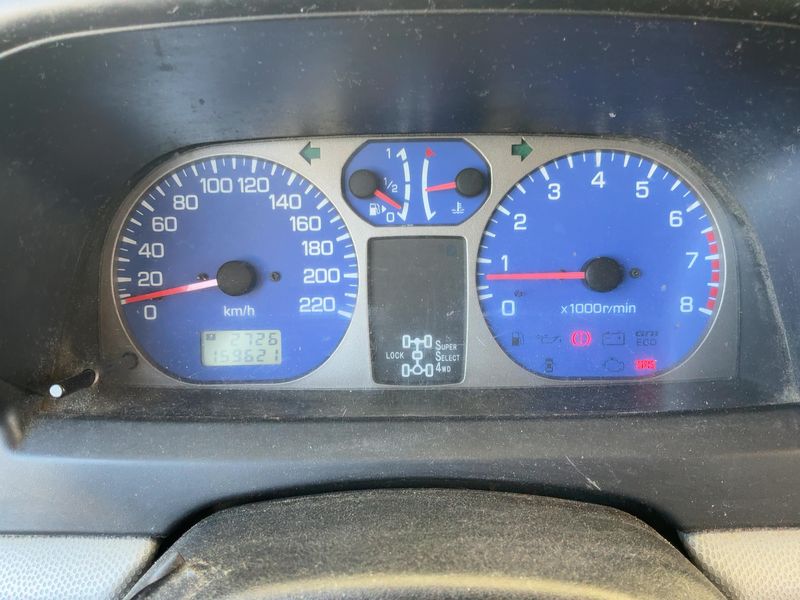 Mitsubishi Pajero 1.8 GDI Comfort II 1800 2000 – снимка 18