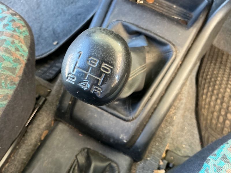 Mitsubishi Pajero 1.8 GDI Comfort II 1800 2000 – снимка 28