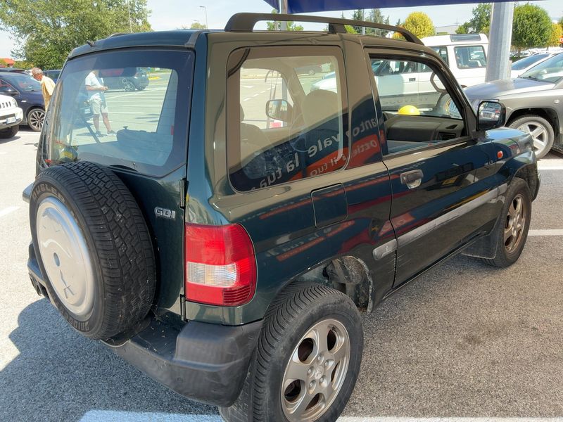 Mitsubishi Pajero 1.8 GDI Comfort II 1800 2000 – снимка 8