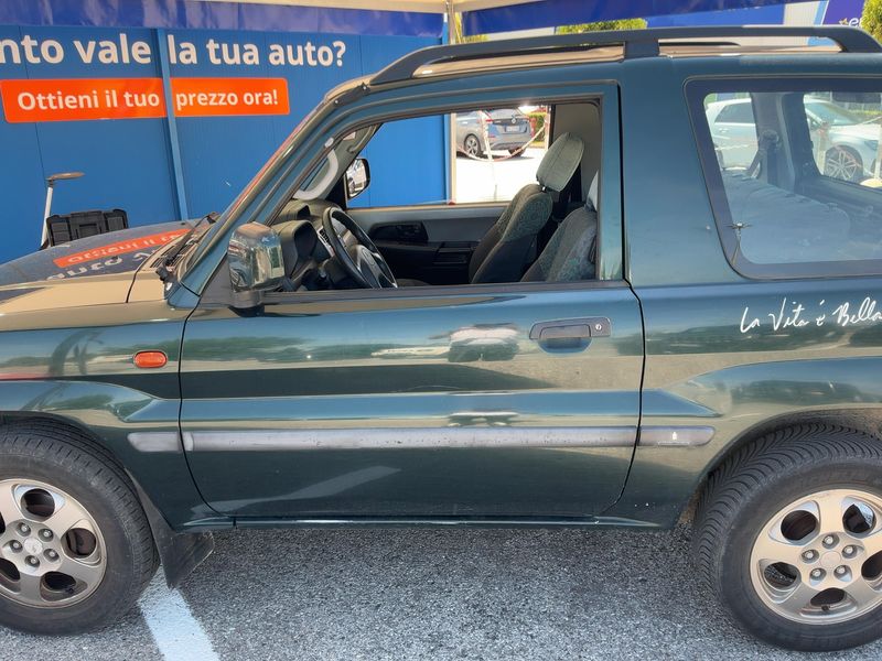 Mitsubishi Pajero 1.8 GDI Comfort II 1800 2000 – снимка 4