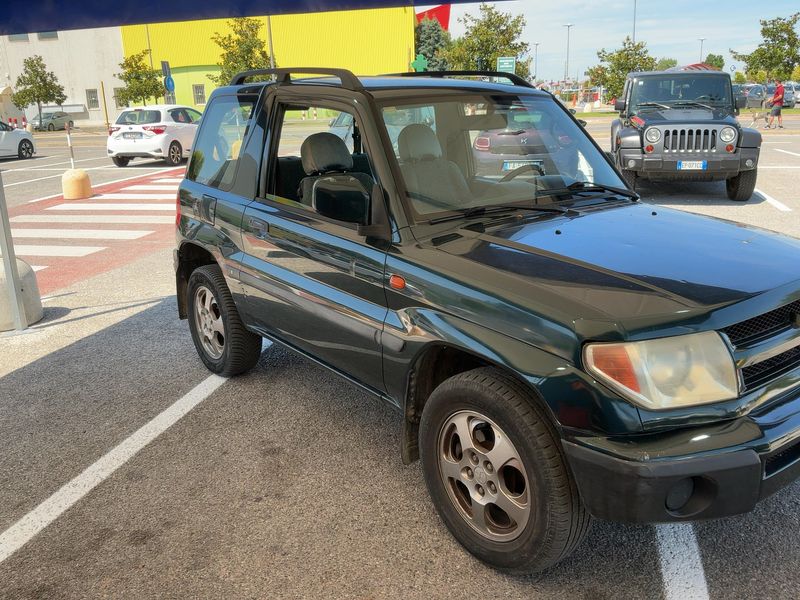 Mitsubishi Pajero 1.8 GDI Comfort II 1800 2000 – снимка 12